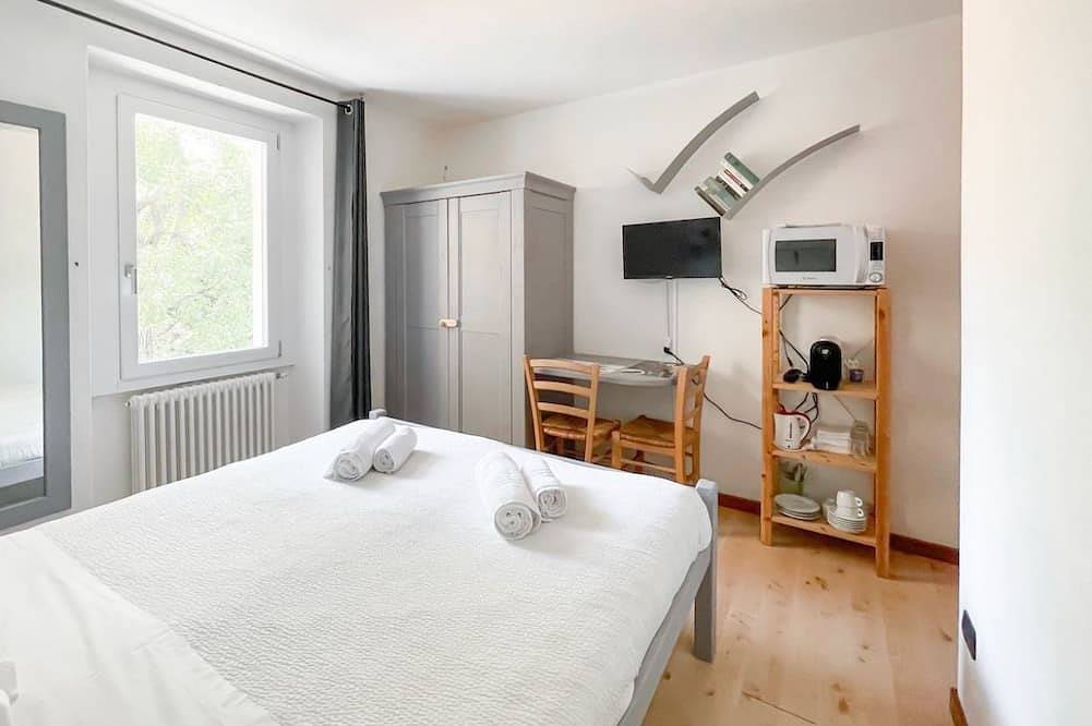 Ganze Wohnung, Blue House 1 in Bellano, Orobie Alpen West