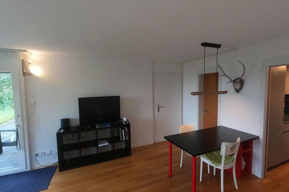 Ganze Wohnung, Chilis Ferienresidenz in Aeschi bei Spiez, Thunersee