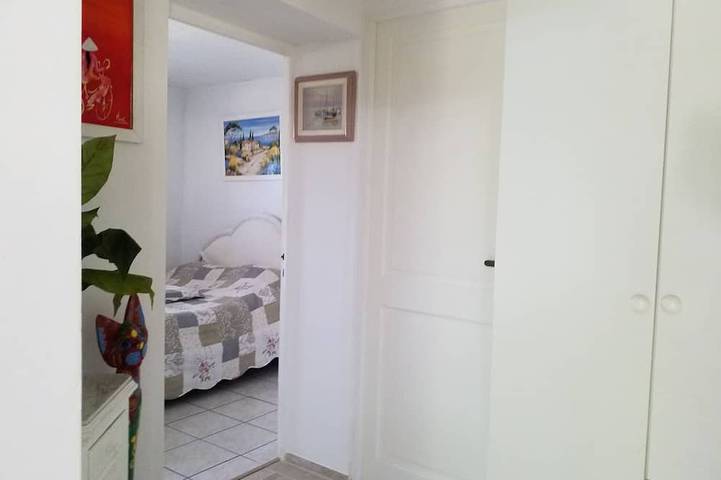 Location de vacances pour 4 personnes, avec terrasse et jardin à Tourrettes - 2