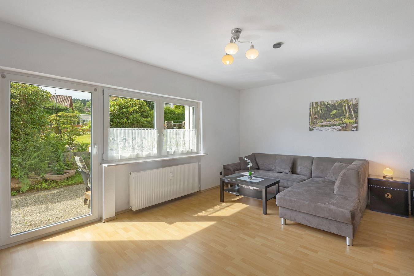 Ganze Wohnung, Ferienwohnung 'Eva' mit privater Terrasse, Gemeinschaftsgarten und Wi-Fi in Grebenhain, Vogelsberg