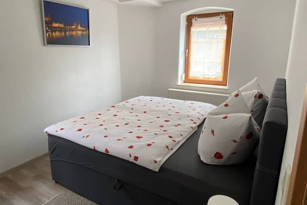 Ganze Wohnung, Komfortable große Ferienwohnung bei Dresden (85qm) gratis Wlan -Am Schwedenstein in Ohorn, Oberlausitz-Niederschlesien