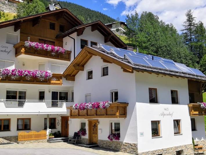 Ferienwohnung für 4 Personen, mit Sauna in Kappl