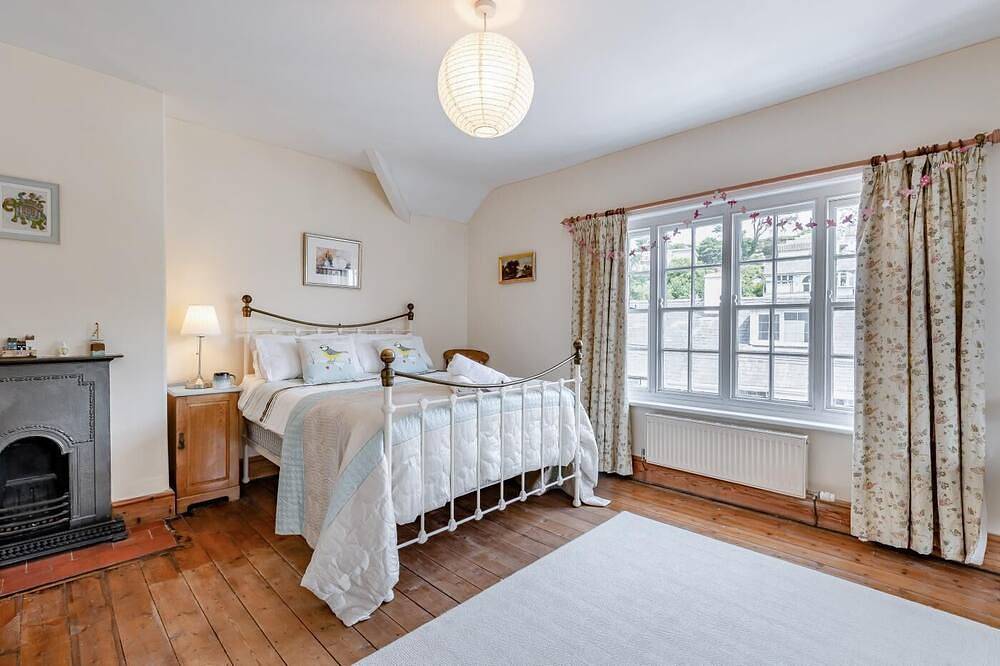 2 Bed in Aberdovey (oc-s32093) in Aberdyfi, Aberdovey