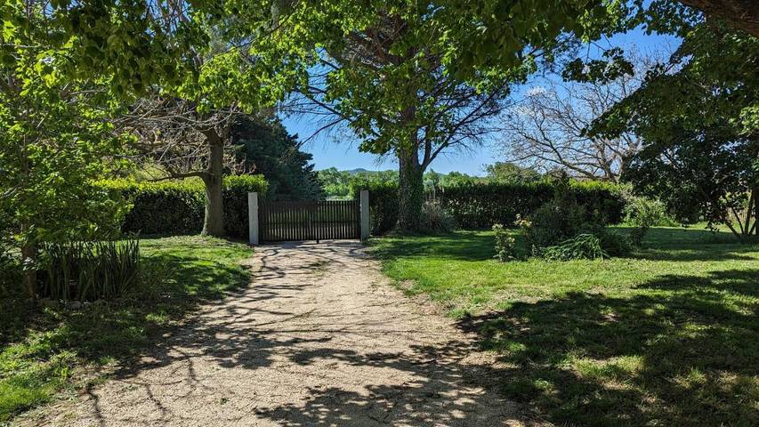 Location de vacances pour 6 personnes, avec jardin et vue à Crest - 3