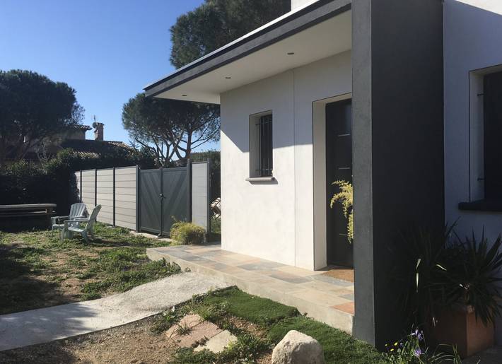 Appartement de vacances pour 5 personnes, avec jardin et terrasse