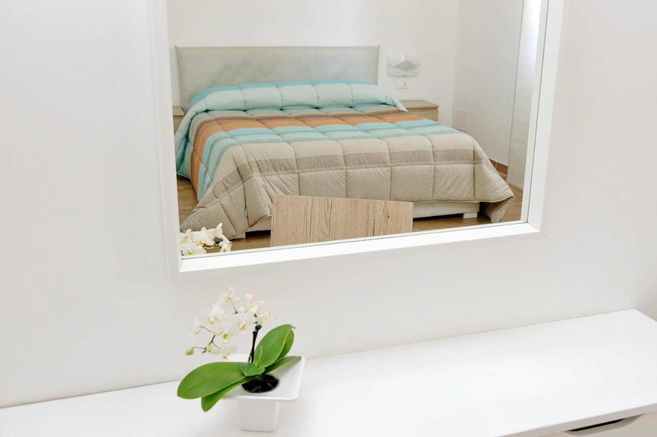 Double Room with Private Bathroom in Fiumicino, Provincia di Roma