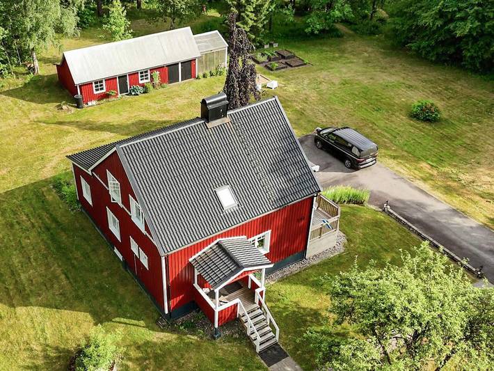 Mysig lägenhet med 2 sovrum i Alperna in Tvärreds distrikt, Västergötland