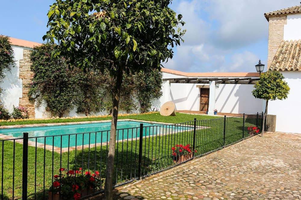 Casa Rural 'Casa del Molino' mit Terrasse in Écija, Sevilla Provinz