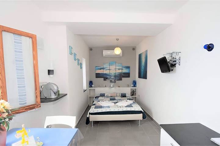 Double Room \"Dora\" - La Scogliera in Riomaggiore, Riomaggiore Municipality