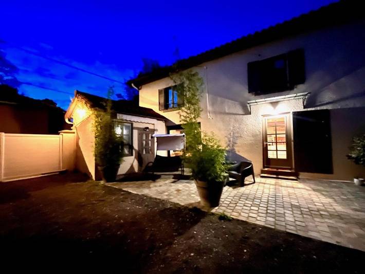 Villa pour 6 personnes, avec jardin et piscine dans l' Isère - 2