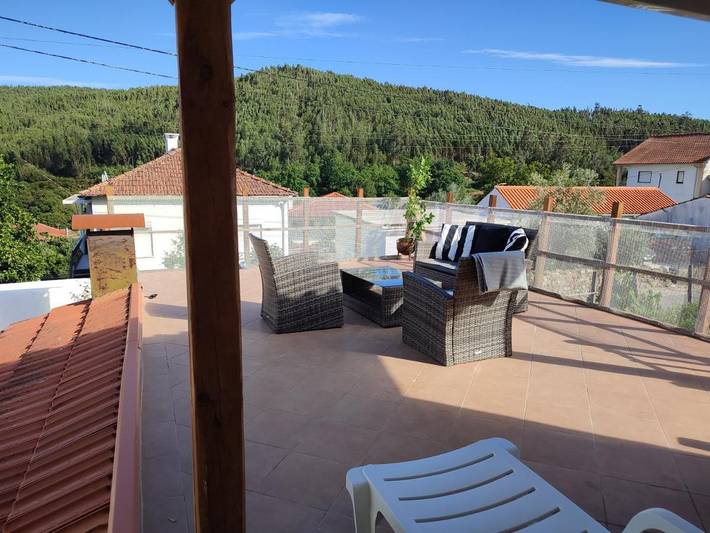 Casa de férias para 6 pessoas, com varanda e vista em Figueiró dos Vinhos