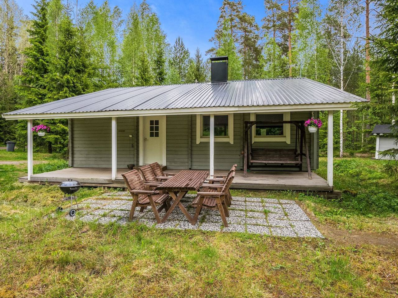 Kuusela in Salkola, Eigentliches Finnland