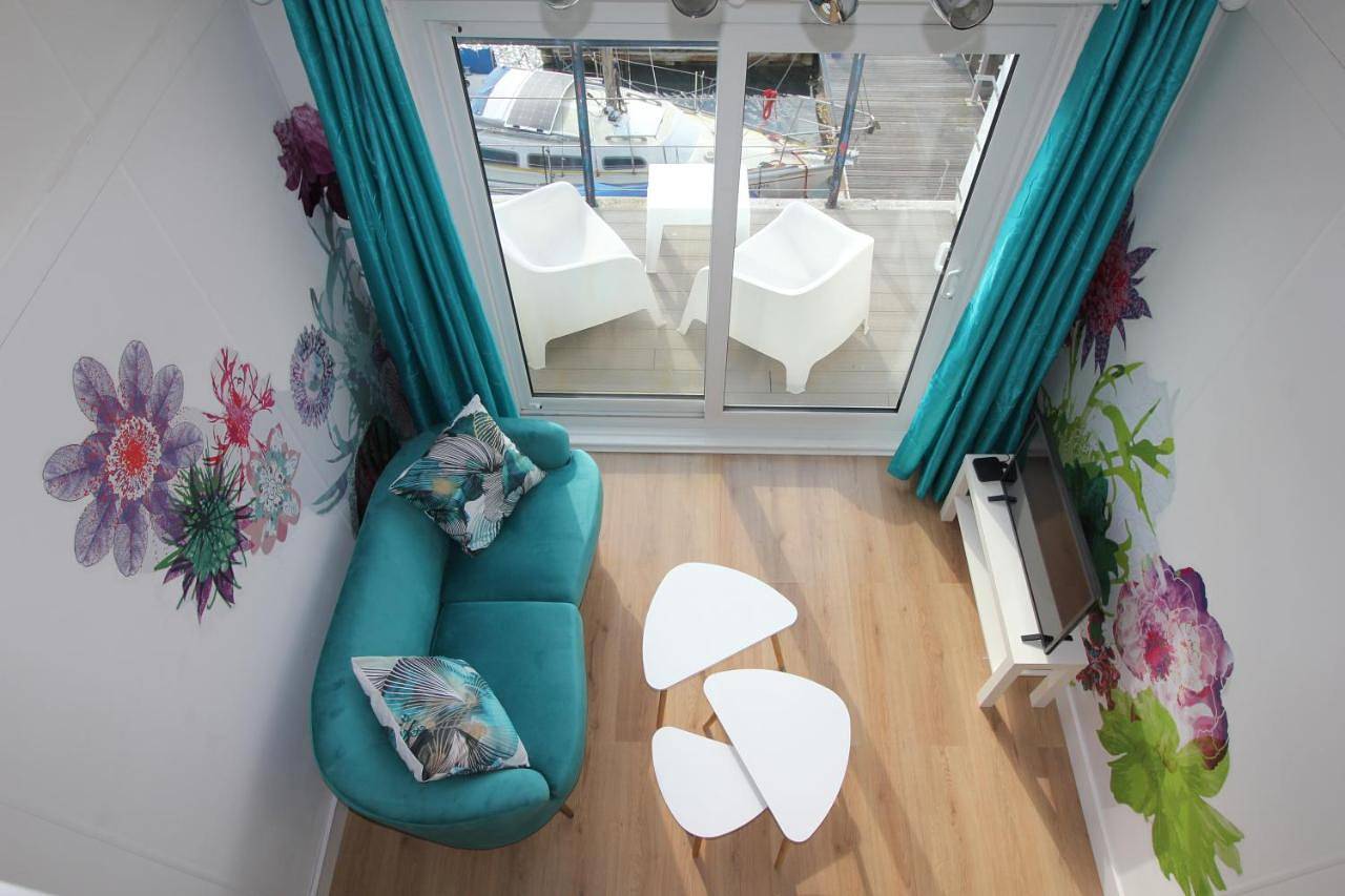 Entire apartment, Chic apartment in the heart of Brighton Marina in Brighton Marina, Brighton