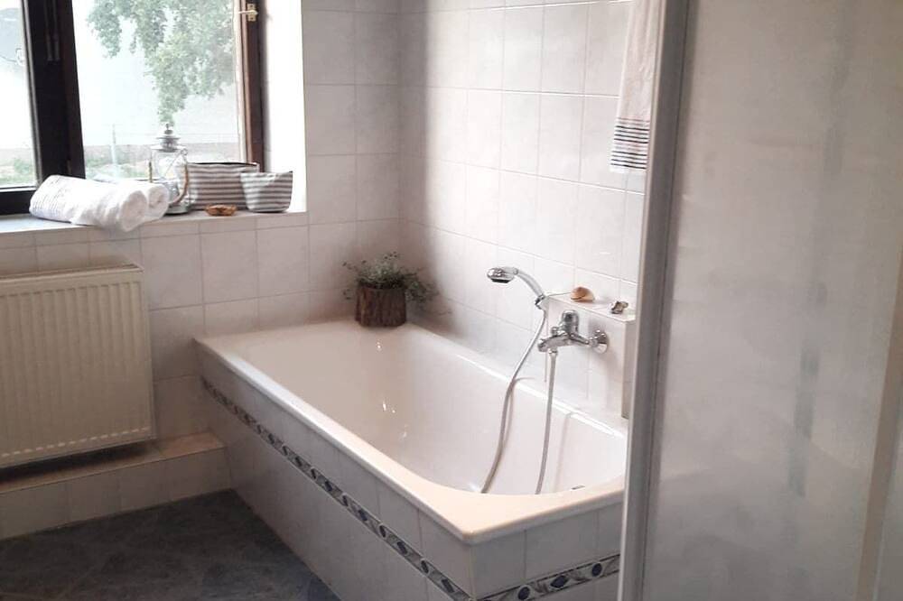 Ganze Wohnung, Ferienwohnung Anton in Teßmannsdorf, Salzhaff