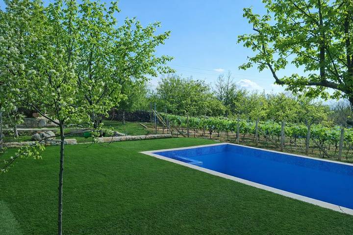 Villa für 6 Personen, mit Pool und Garten in Split-Dalmatien - 3