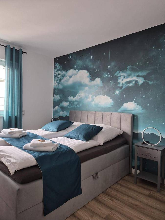 Ferienwohnung für 9 Personen, mit Balkon und Ausblick - 1