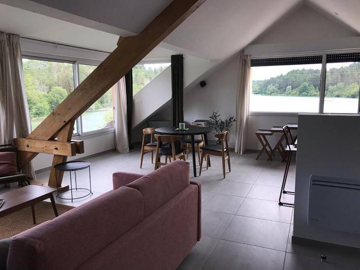 Ferienwohnung für 3 Personen, mit Seeblick und Terrasse sowie Ausblick in Franche-Comté - 2