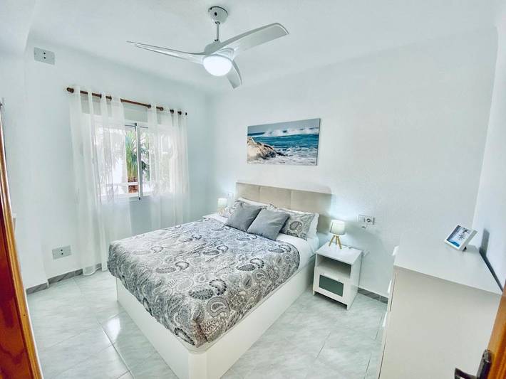 Apartamento de vacaciones para 5 personas, con vistas y balcón - 1