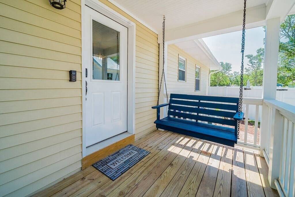 Down Time - Beautiful Dog-Friendly 3-Bedroom Home. in Oak Island (NC), Brunswick County