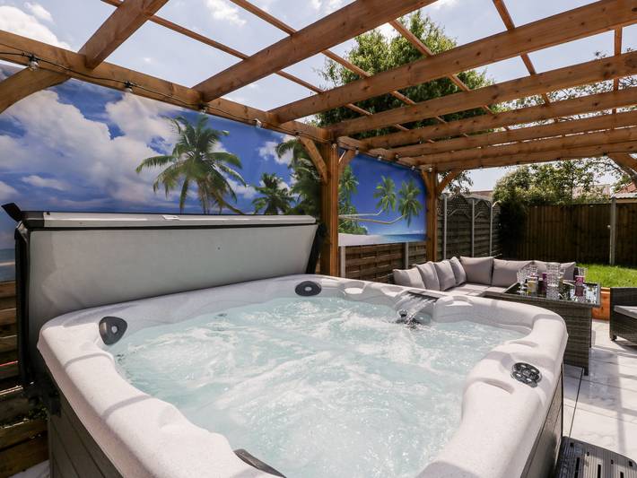 Cottage for 6 people, with Garden in Burnham on Sea & Highbridge