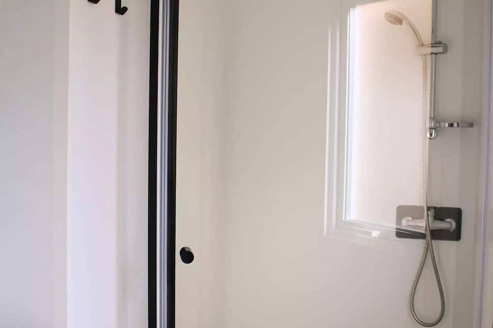 Campsite Lou Cabasson *** - Mobile home The Grand Jardin - covered terrace 4 people in Bormes-les-Mimosas, Toulon region