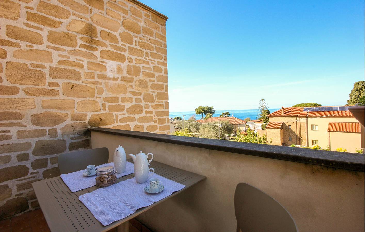 Appartamento intero, Appartamento con vista mare, terrazza, Wi-Fi, aria condizionata e parcheggio in San Marco (Cilento), Cilento