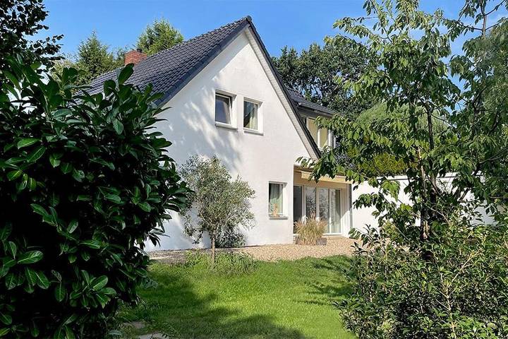 Ferienhaus für 6 Personen, mit Terrasse und Garten sowie Ausblick in Meerbusch