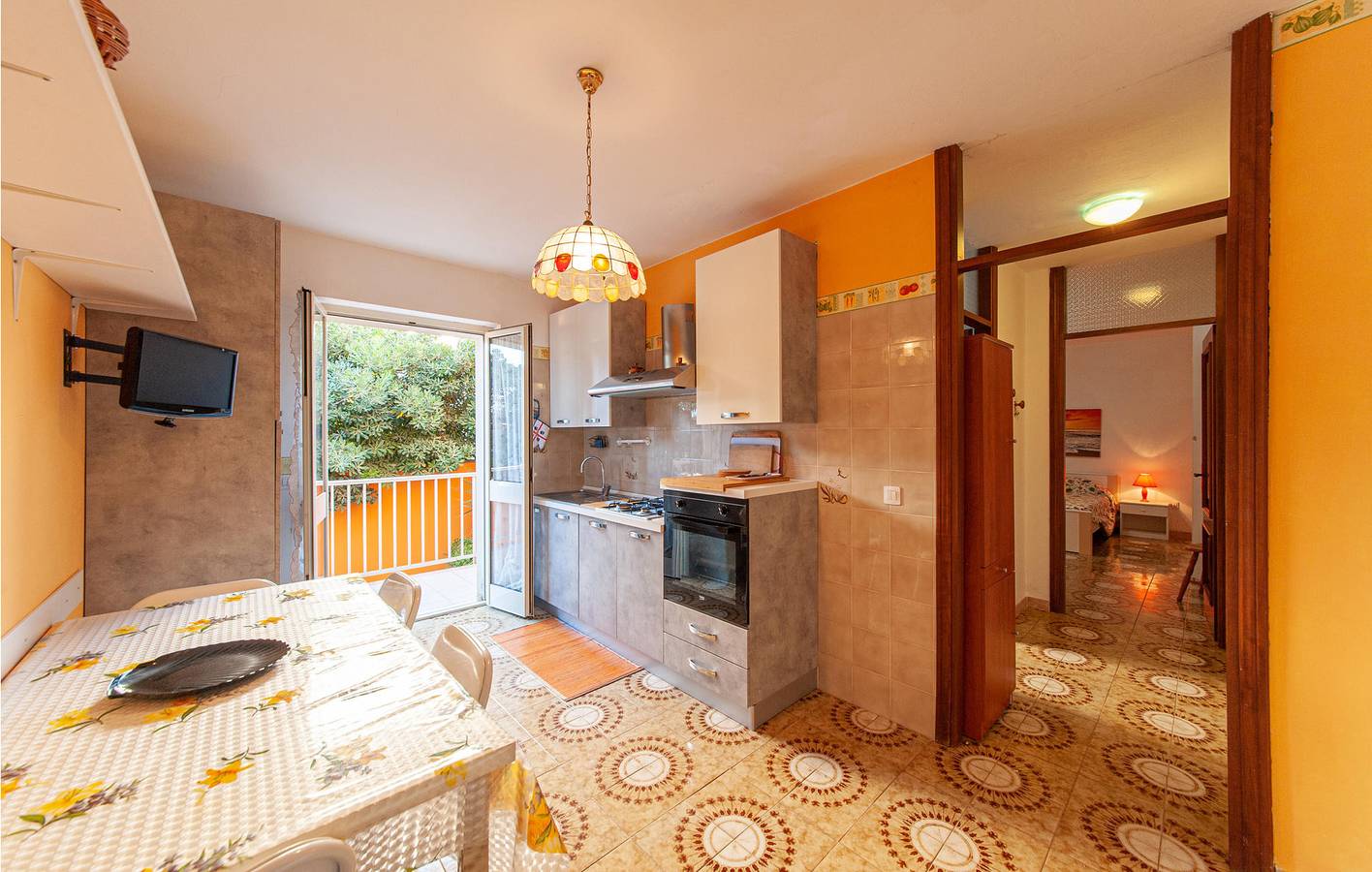 Geheel vakantieappartement, Appartement op de begane grond bij kust en stad - 65m² in Castelsardo, Provincie Sassari