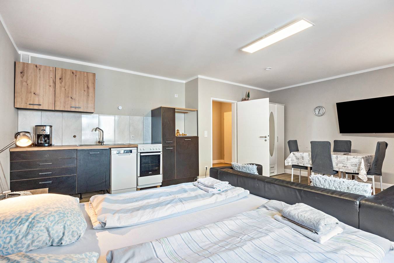 Ganze Wohnung, Ferienwohnung 'Kleine Hütte In St Pauli Hamburg' mit Wlan in Altona Hamburg, Hamburg