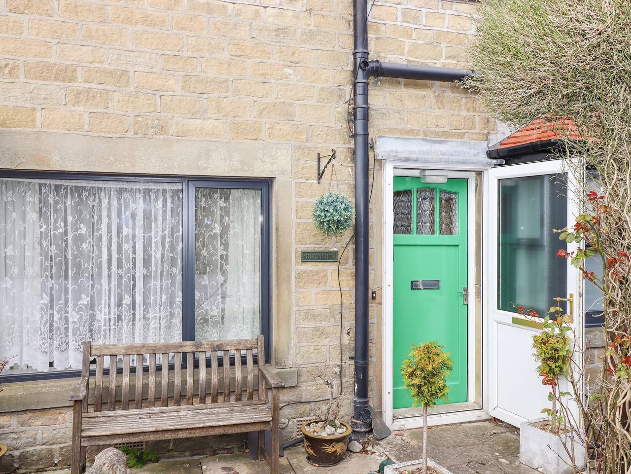 Entire apartment, Riverside in Grassington, Yorkshire Dales National Park