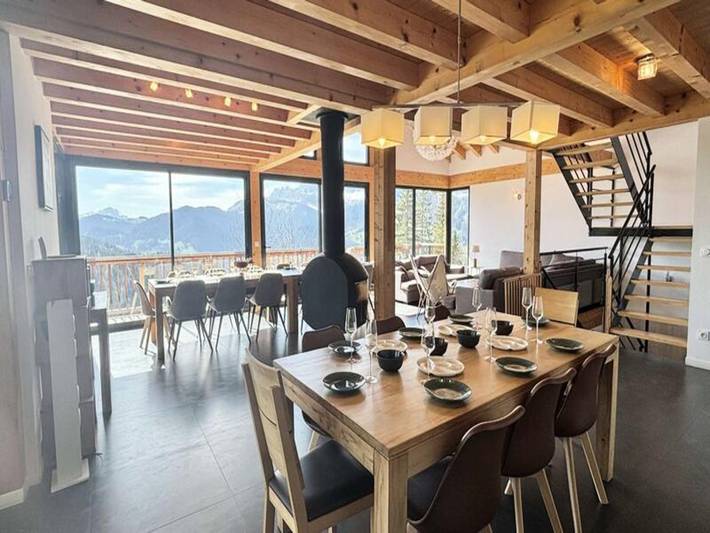 Appartement de vacances pour 15 personnes, avec jacuzzi ainsi que sauna et terrasse à Notre-Dame-de-Bellecombe