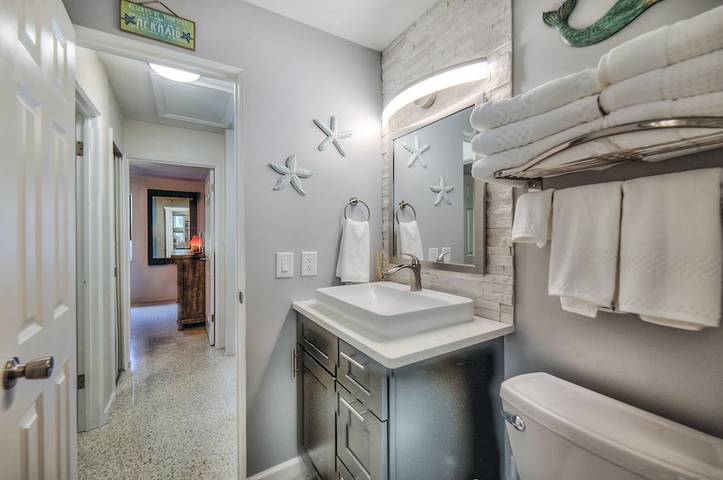 Vacation rental for 6 people, with yard, with pets in Gulfport (FL)