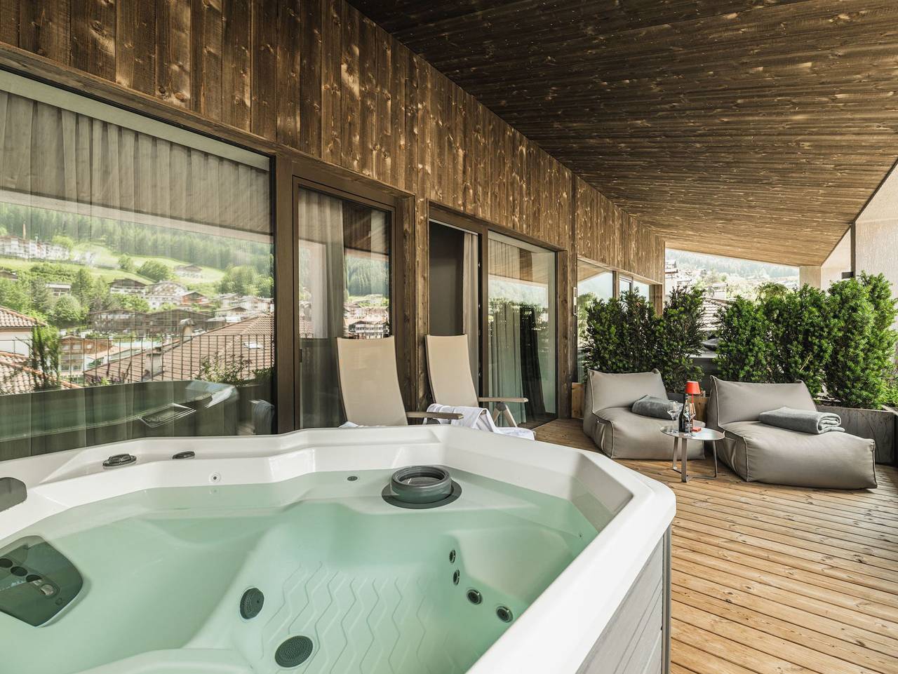Ganze Wohnung, Residence Villa Aquila-Adler in St. Ulrich in Gröden, Dolomiti Superski