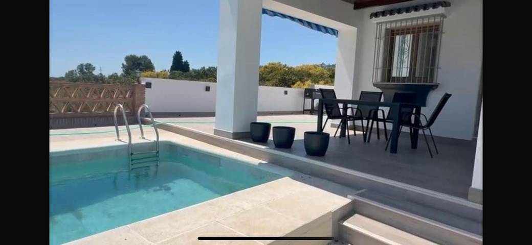 Chalet para 6 personas, con jardín además de piscina y vistas, Se admiten mascotas - 1