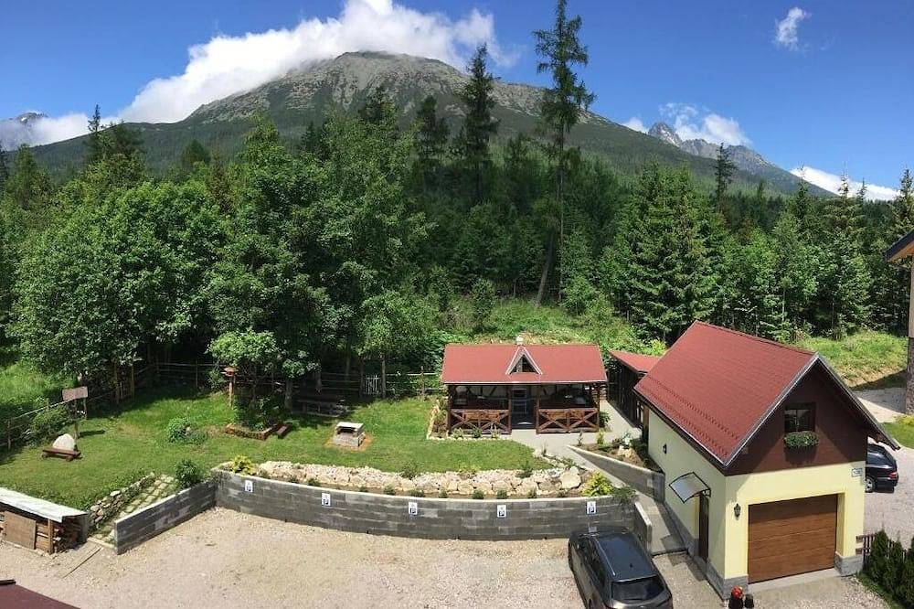 Vila Limba : Budget Twin Room in Tatranska Lomnica Ski Area, Vysoké Tatry
