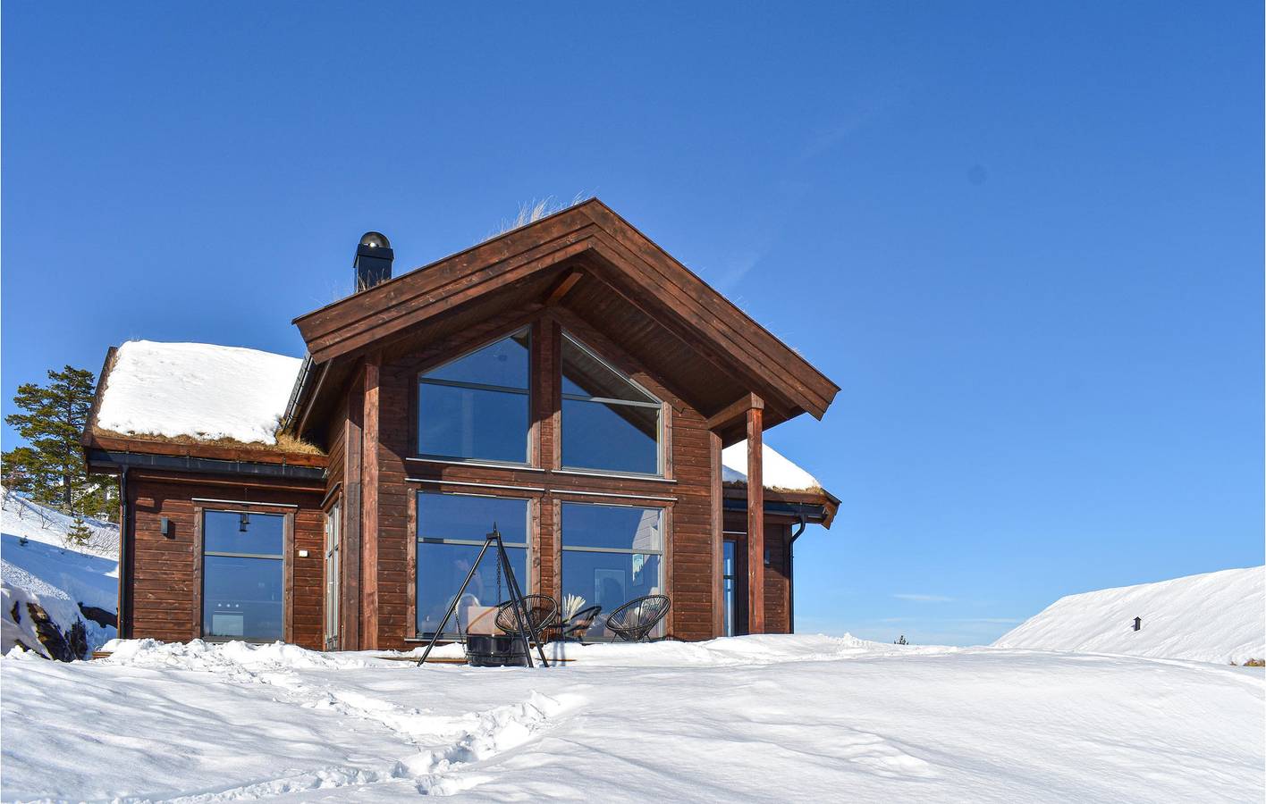 Feriehus for 10 personer med terrasse in Gautefall, Drangedal 
