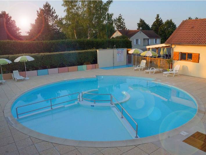 Camping für 3 Personen, mit Pool und Terrasse in Champagne-Ardennen - 2