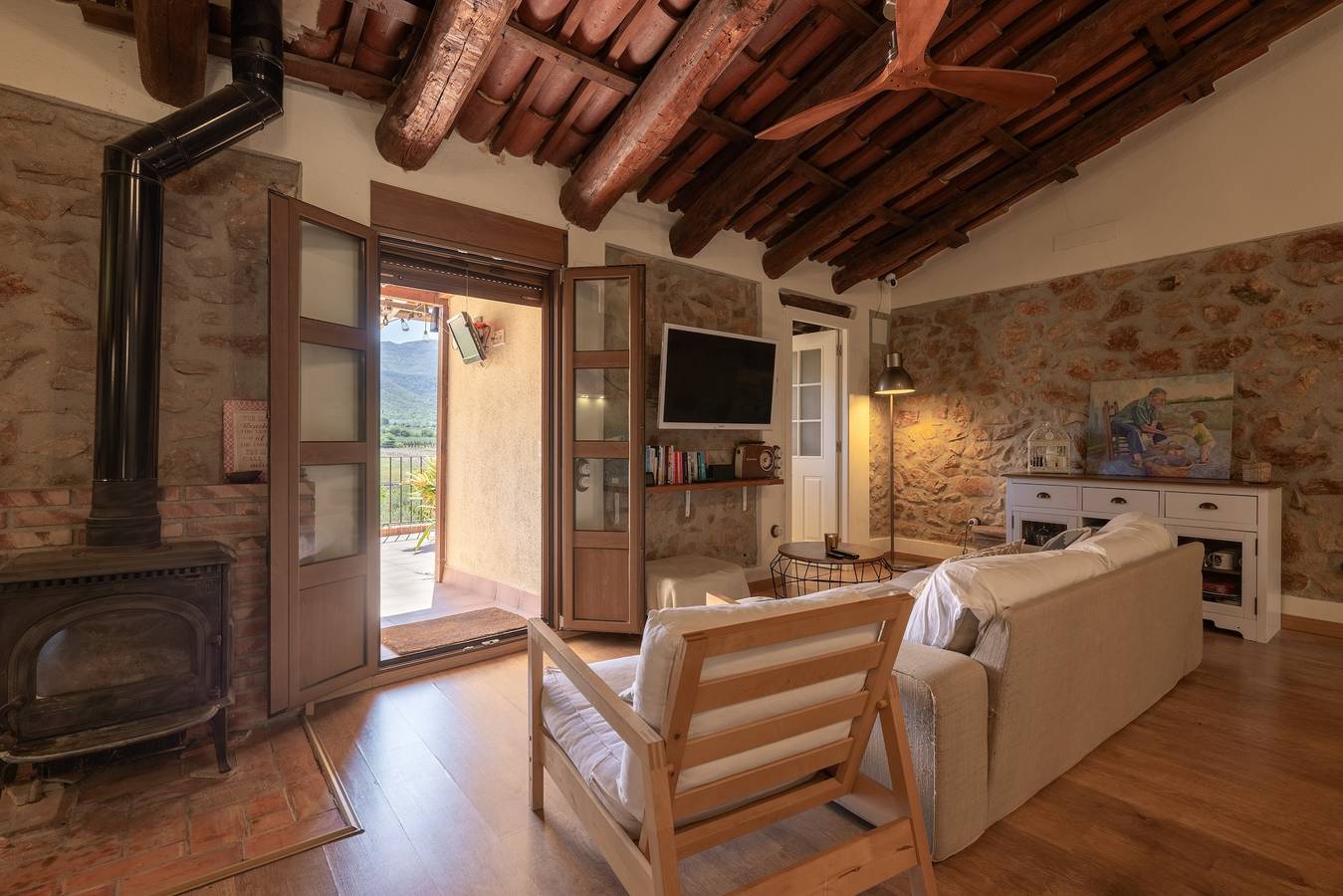 Maison de vacances 'Casa En Vistes Al Montsià' avec vue sur la montagne, piscine privée et Wi-Fi in Ulldecona, Costa Dorada