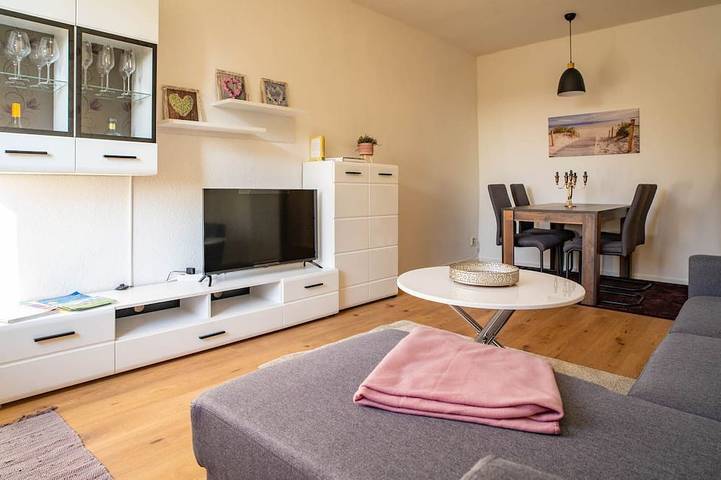 Ferienwohnung für 3 Personen, mit Garten in Lüssow
