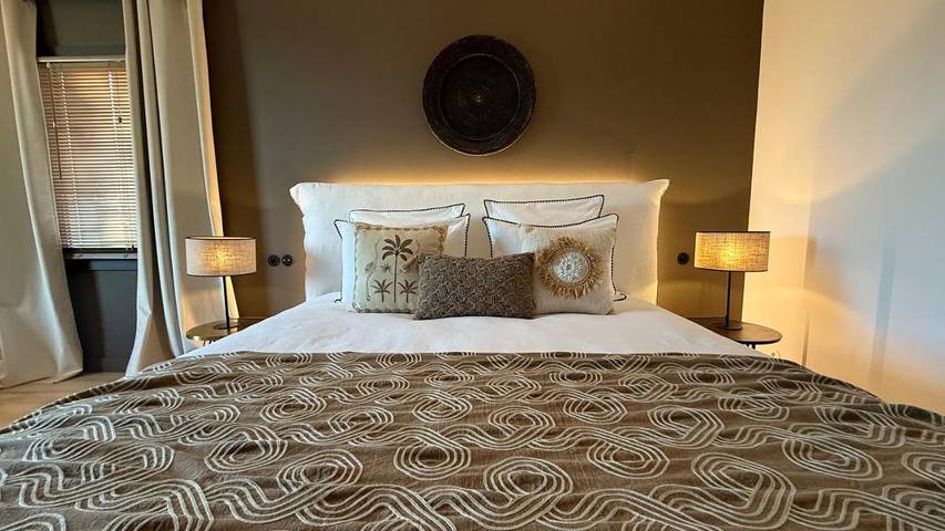 Chambre d’hôte pour 2 personnes, avec vue et piscine ainsi que jardin et terrasse à Fronsac - 2