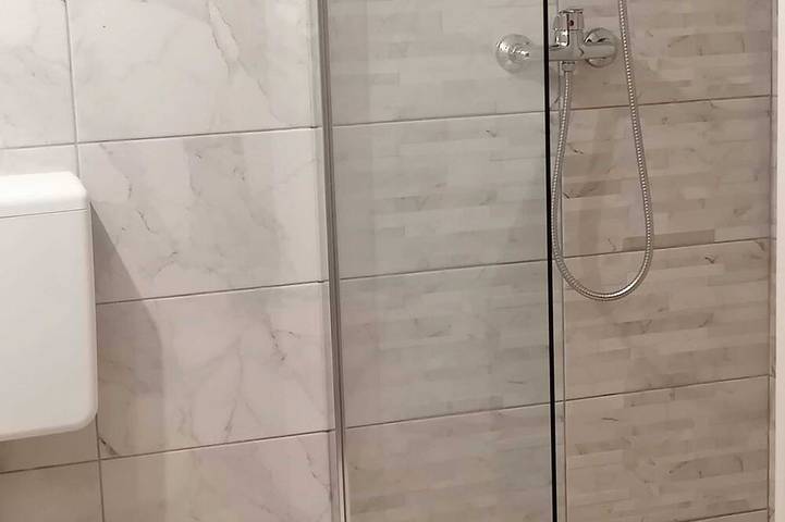 Villa accogliente con piscina circondata dalla natura in Cerreto Croazia, Istria centrale