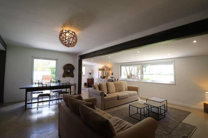 Location de vacances pour 5 personnes, avec jardin et piscine ainsi que bassin pour enfant et terrasse à Allauch - 4