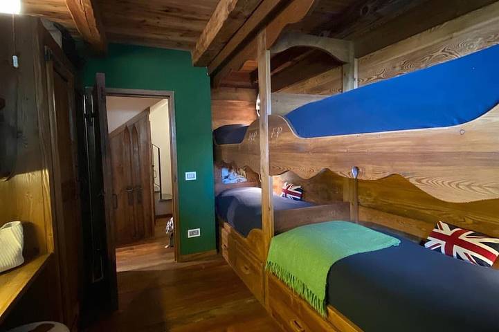 Appartamento intero, Chalet Clotes per amanti dello sci e della natura in Sauze d'Oulx, Via Lattea