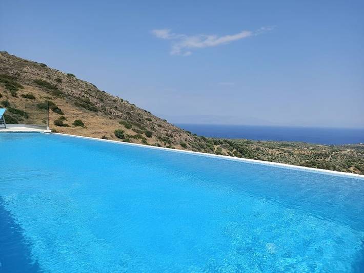 Ferienhaus für 8 Personen, mit Ausblick und Balkon sowie Pool auf den Peloponnes - 2