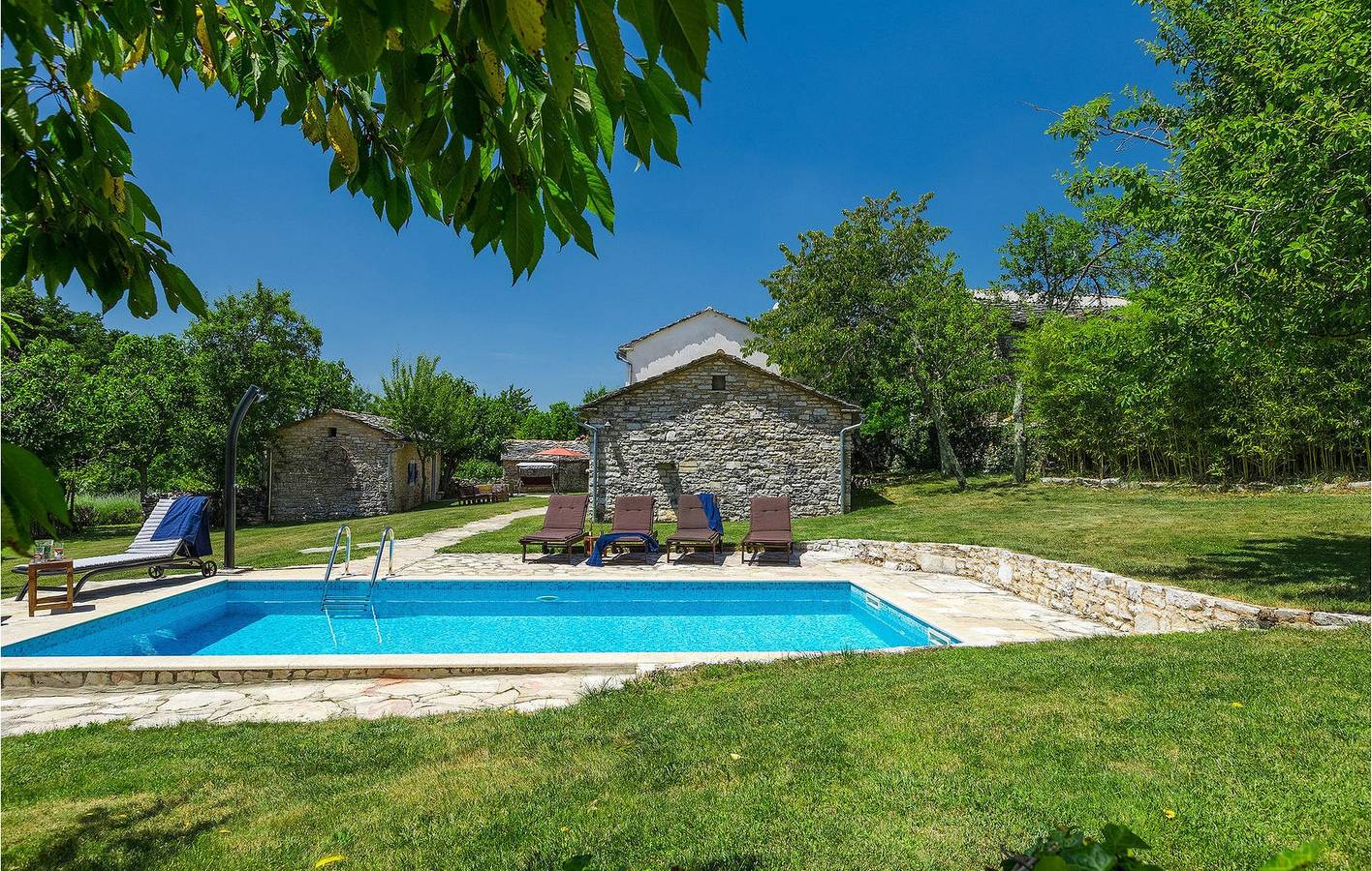 Ferienhaus für 8 Personen mit Pool in Pazin, Zentralistrien