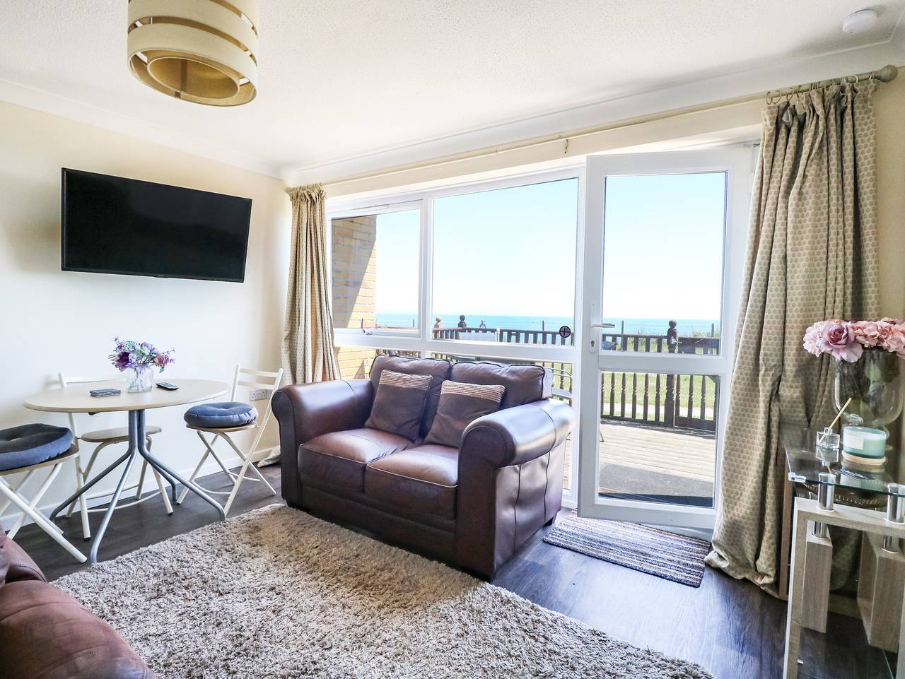 121 in Lowestoft, The Broads