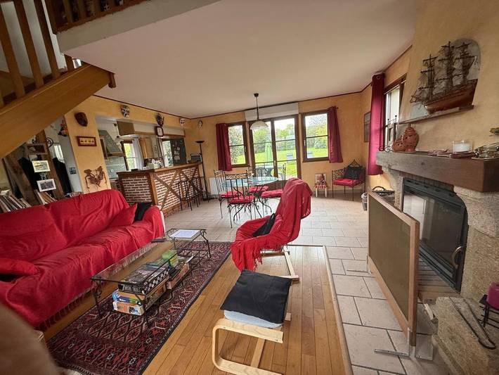 Location de vacances pour 7 personnes, avec jardin, adapté aux familles à La Gaillarde - 2