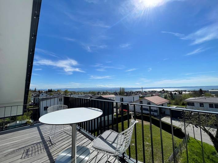 Entire apartment, Apartment 'Müller' with Lake View, Wi-Fi and Air Conditioning in Friedrichshafen, Region Bodensee-Oberschwaben