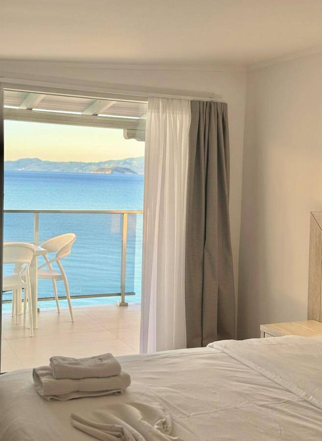 Gîte pour 2 personnes, avec vue et terrasse dans Pefkochori