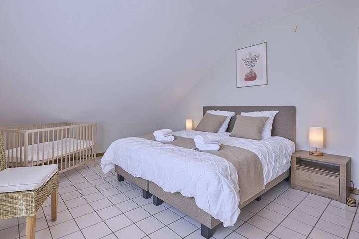 Location de vacances pour 8 personnes, avec jardin à Tongres - 2